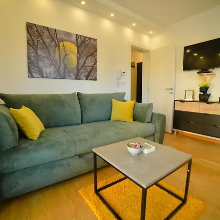 Apartament C'est La Vie *