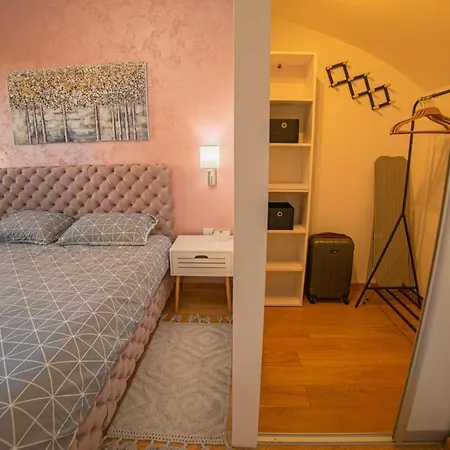 C'est La Vie * זלאטיבור